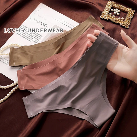 Calcinhas femininas sem costura, que não marcam na roupa! (4 unidades)